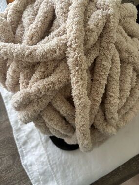 Taylor Plush Chenille Throw Blanket in Sand Beige